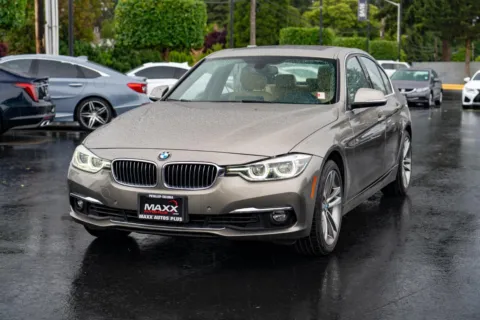 More photos of 2018 BMW 3 Series 330i at Maxx Autos Plus Puyallup, WA