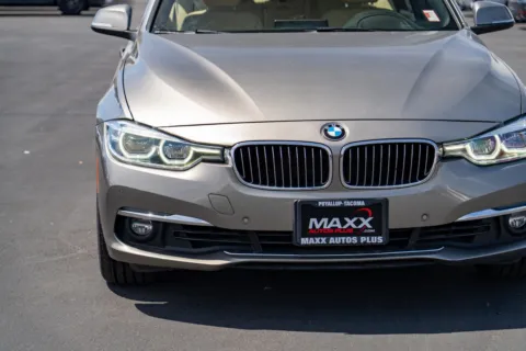 More photos of 2018 BMW 3 Series 330i at Maxx Autos Plus Puyallup, WA