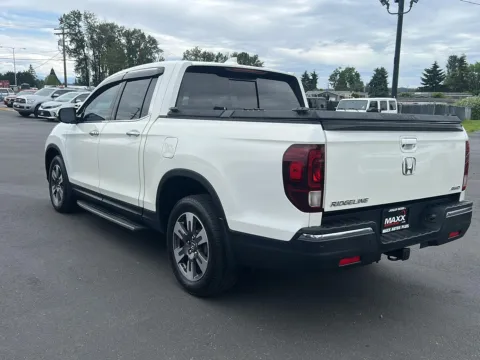 More photos of 2019 Honda Ridgeline RTL-E at Maxx Autos Plus Puyallup, WA