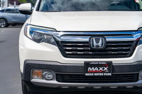 More photos of 2019 Honda Ridgeline RTL-E at Maxx Autos Plus Puyallup, WA