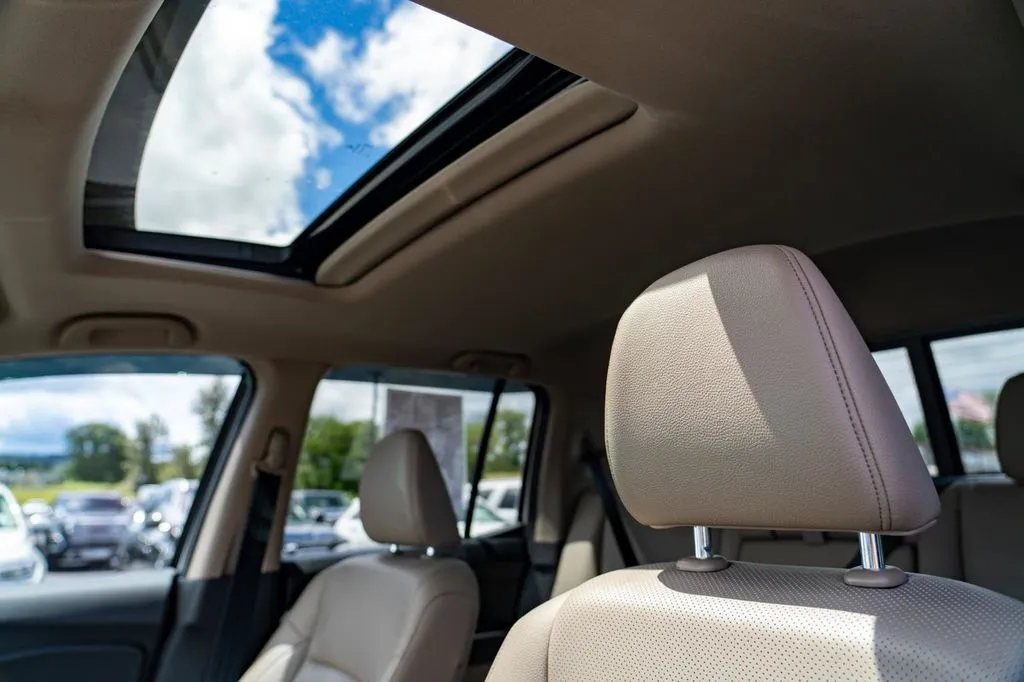 Honda Ridgeline photo 16