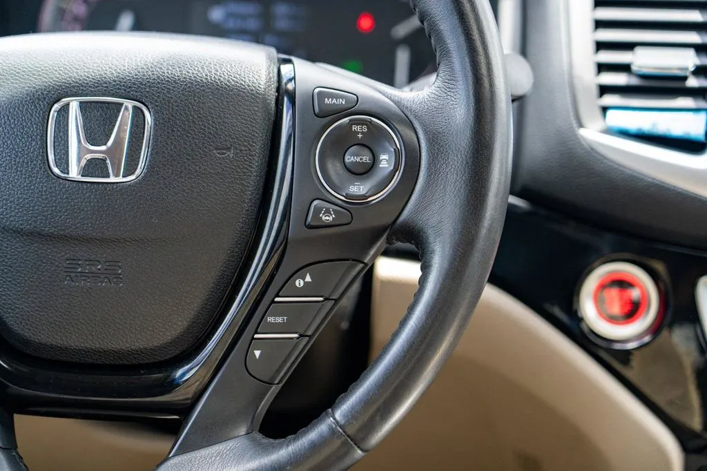Honda Ridgeline photo 23