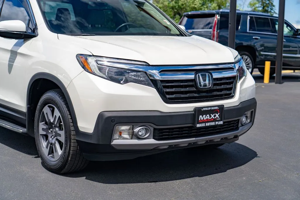 Honda Ridgeline photo 7