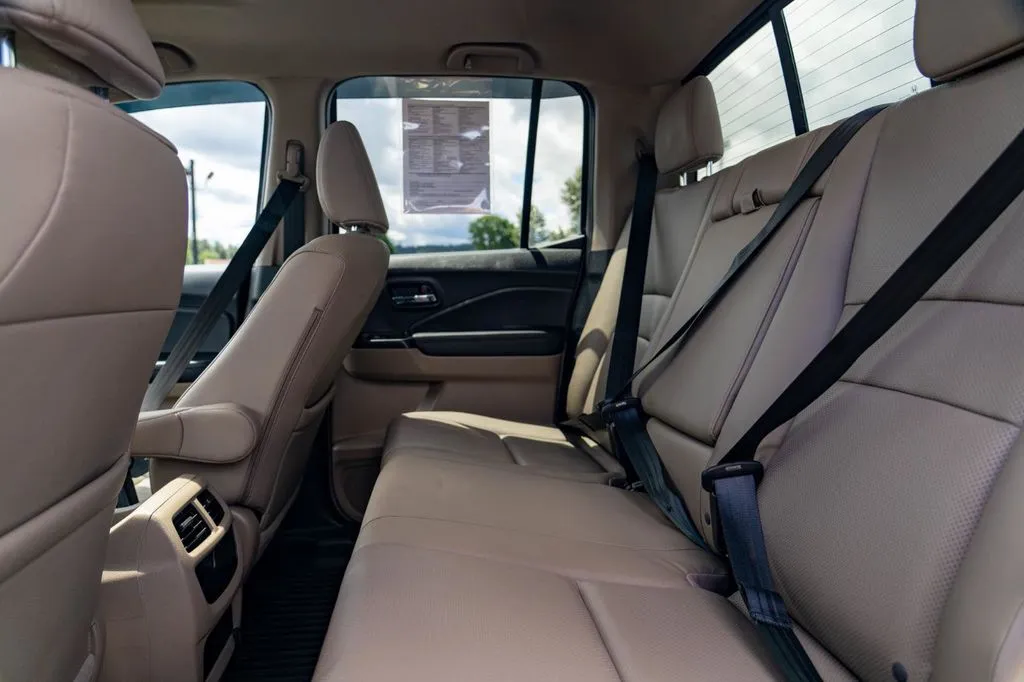 Honda Ridgeline photo 17