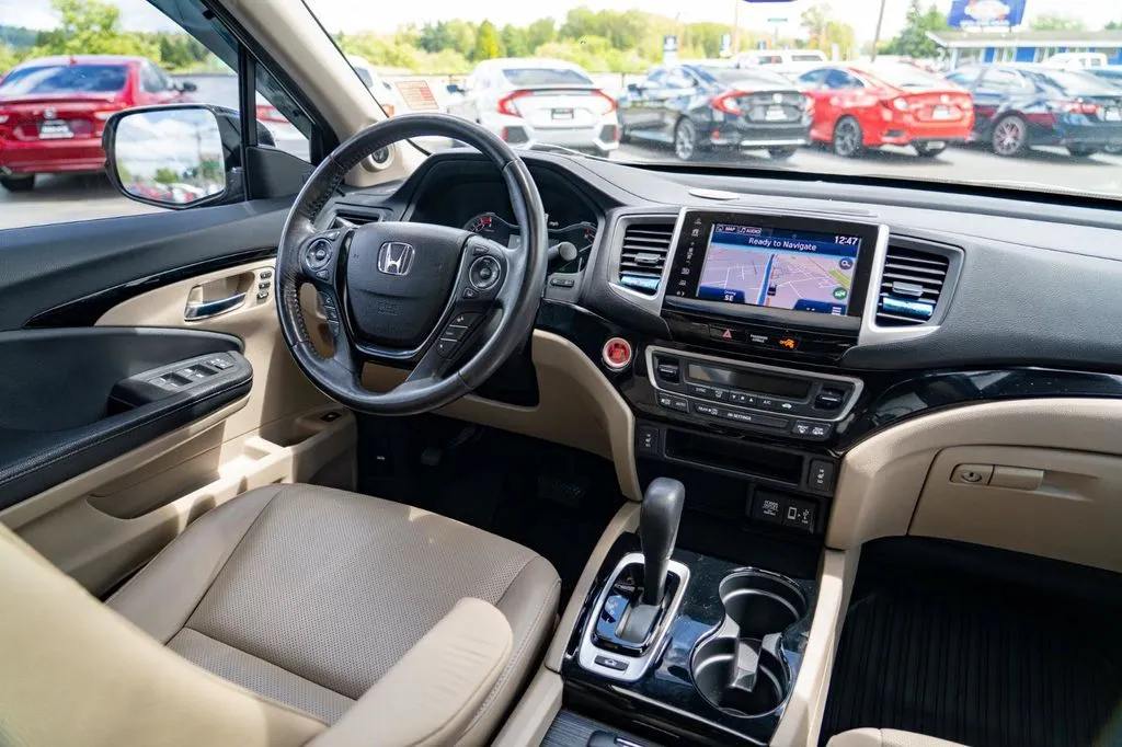 Honda Ridgeline photo 25