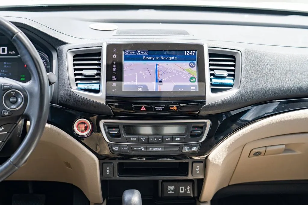 Honda Ridgeline photo 22