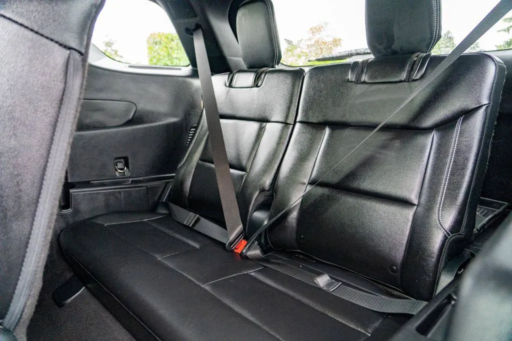 Ford Explorer photo 21