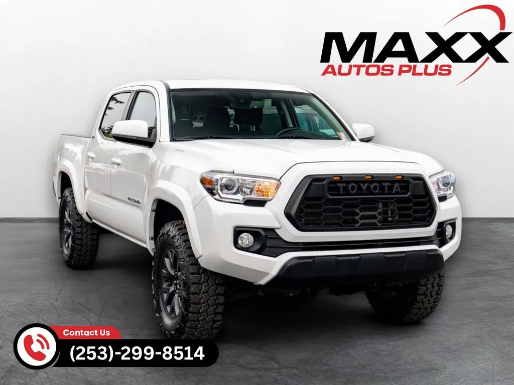 White 2022 Toyota Tacoma SR5 for sale in Puyallup, WA