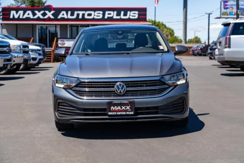 Another view of 2022 Volkswagen Jetta SE for sale in Puyallup, WA at Maxx Autos Plus Puyallup