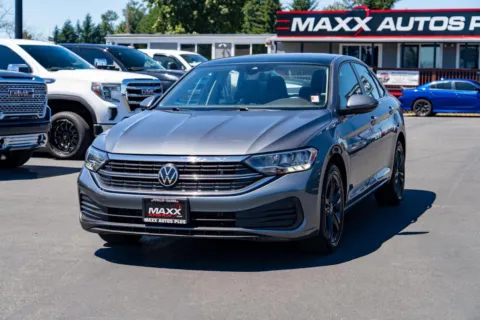 More photos of 2022 Volkswagen Jetta SE at Maxx Autos Plus Puyallup, WA