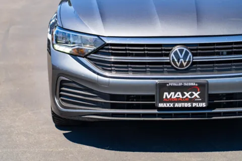 More photos of 2022 Volkswagen Jetta SE at Maxx Autos Plus Puyallup, WA