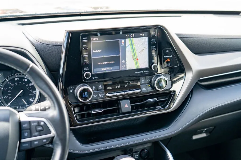 Toyota Highlander photo 22