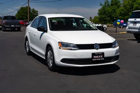 Photos of 2014 Volkswagen Jetta 2.0L S for sale in Puyallup, WA at Maxx Autos Plus Puyallup