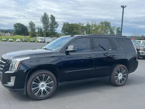 More photos of 2019 Cadillac Escalade Premium Luxury at Maxx Autos Plus Puyallup, WA