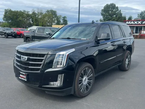 Another view of 2019 Cadillac Escalade Premium Luxury for sale in Puyallup, WA at Maxx Autos Plus Puyallup