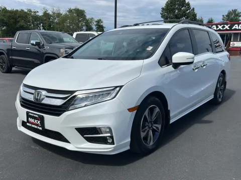 Another view of 2020 Honda Odyssey Touring for sale in Puyallup, WA at Maxx Autos Plus Puyallup
