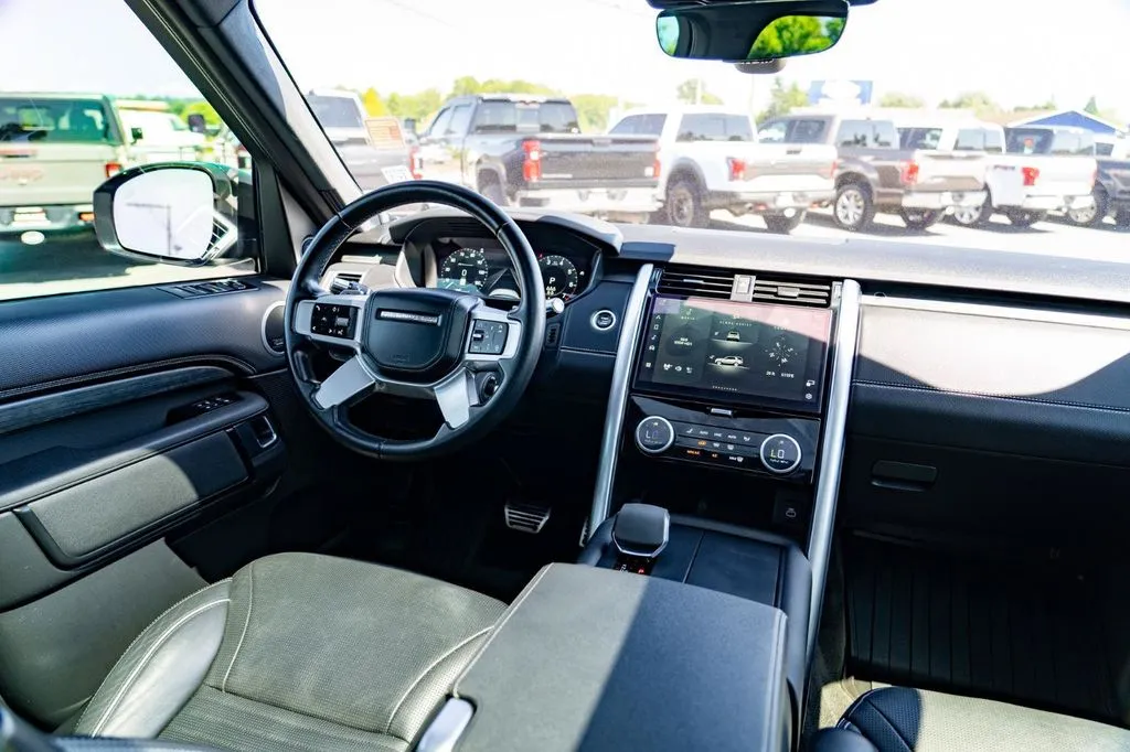 Land Rover Discovery photo 27