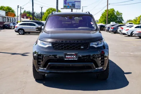 Another view of 2022 Land Rover Discovery HSE R-Dynamic for sale in Puyallup, WA at Maxx Autos Plus Puyallup
