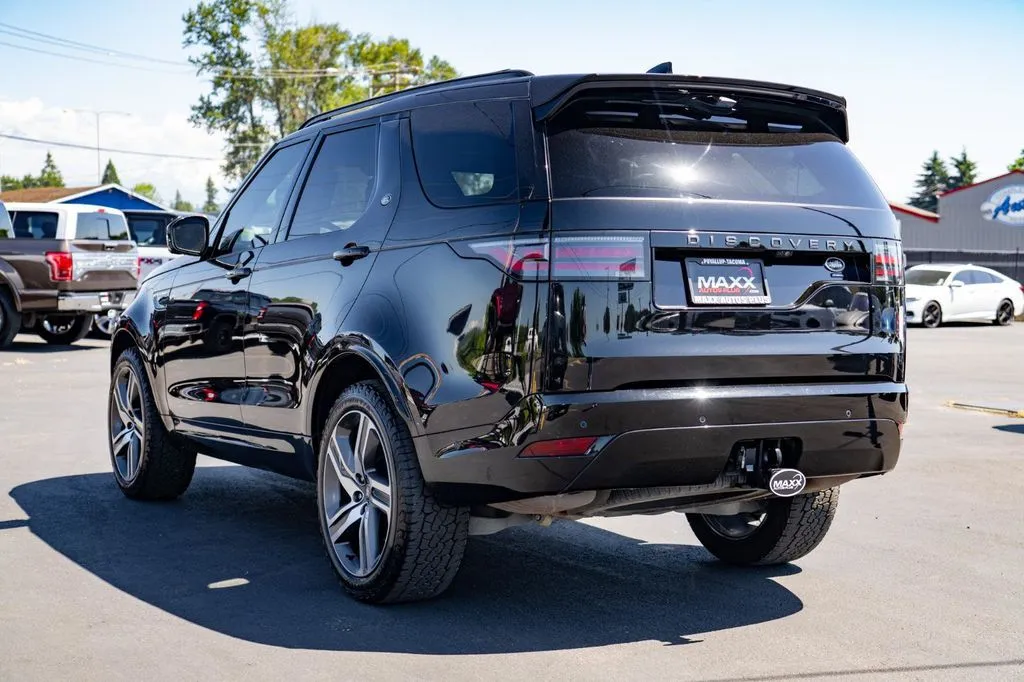 Land Rover Discovery photo 12