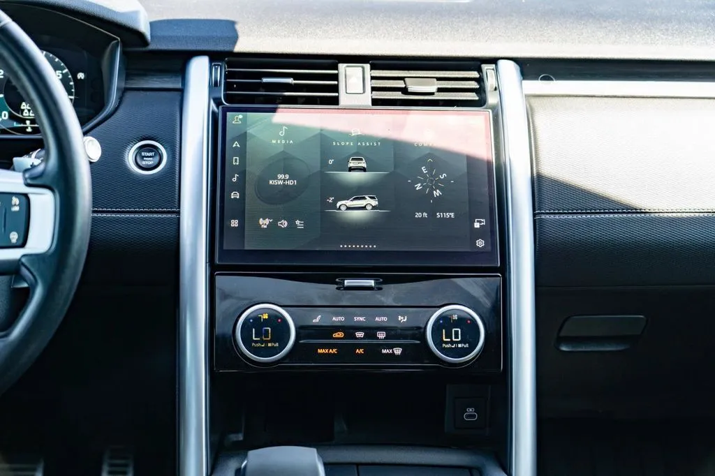Land Rover Discovery photo 23