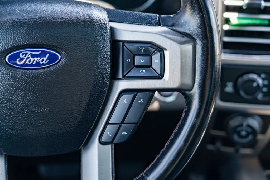 Ford F-150 photo 22