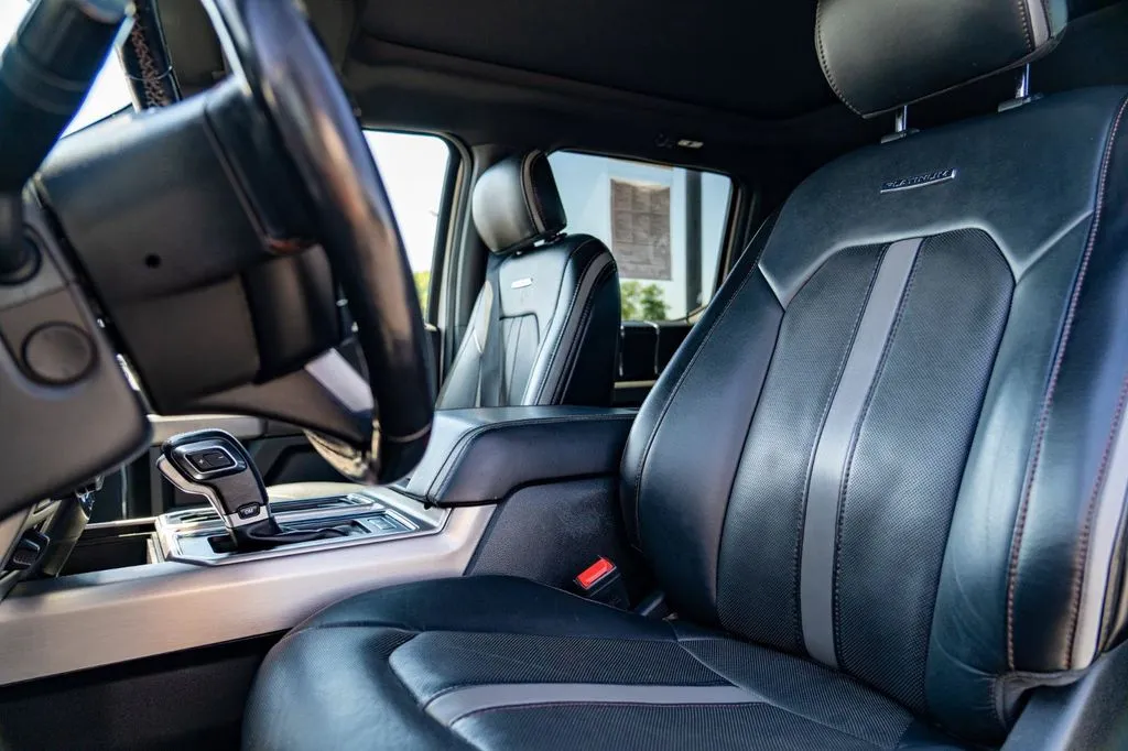 Ford F-150 photo 16