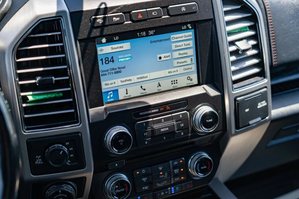 Ford F-150 photo 24