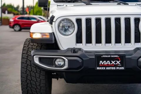 More photos of 2018 Jeep Wrangler Unlimited Sahara at Maxx Autos Plus Puyallup, WA