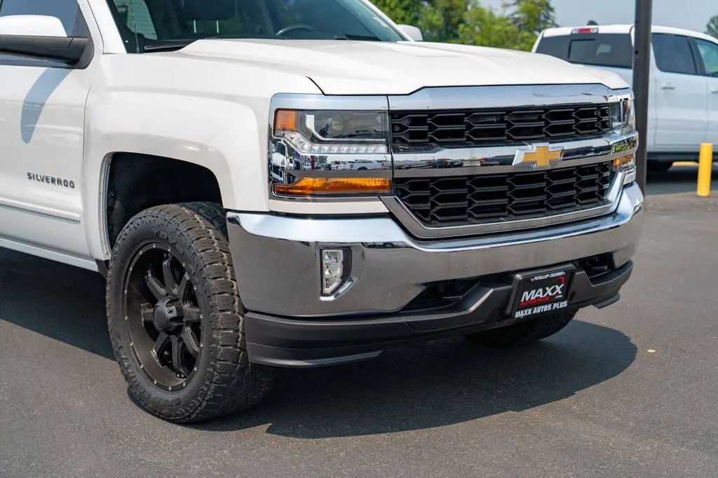 Chevrolet Silverado photo 7