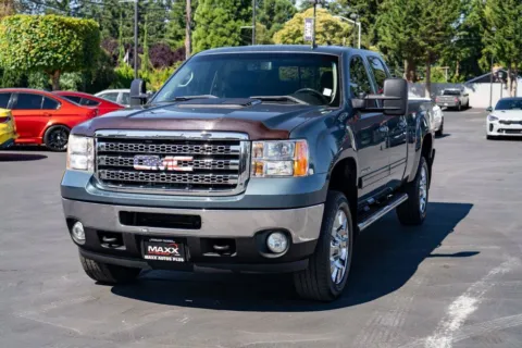 More photos of 2013 GMC Sierra 3500 HD SLT at Maxx Autos Plus Puyallup, WA