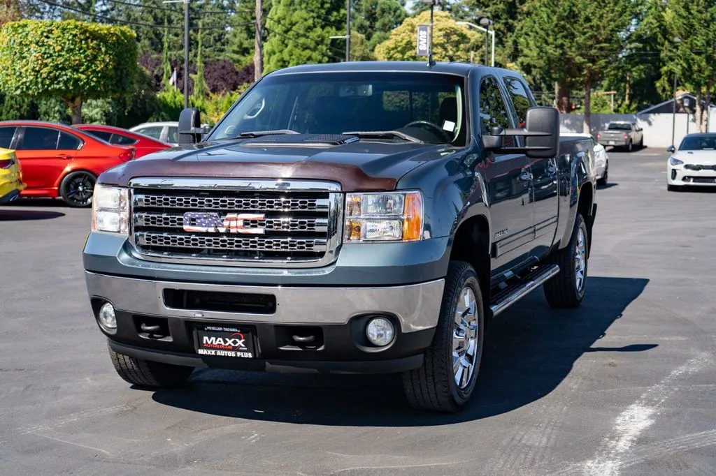 GMC Sierra photo 4