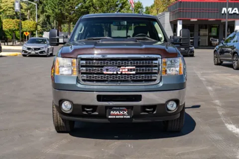 Another view of 2013 GMC Sierra 3500 HD SLT for sale in Puyallup, WA at Maxx Autos Plus Puyallup