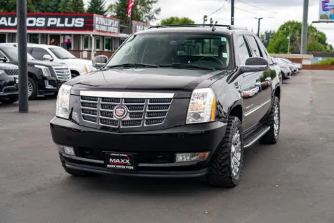 More photos of 2007 Cadillac Escalade EXT at Maxx Autos Plus Puyallup, WA