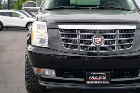 More photos of 2007 Cadillac Escalade EXT at Maxx Autos Plus Puyallup, WA