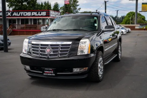 More photos of 2007 Cadillac Escalade EXT at Maxx Autos Plus Puyallup, WA