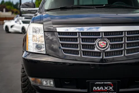 More photos of 2007 Cadillac Escalade EXT at Maxx Autos Plus Puyallup, WA