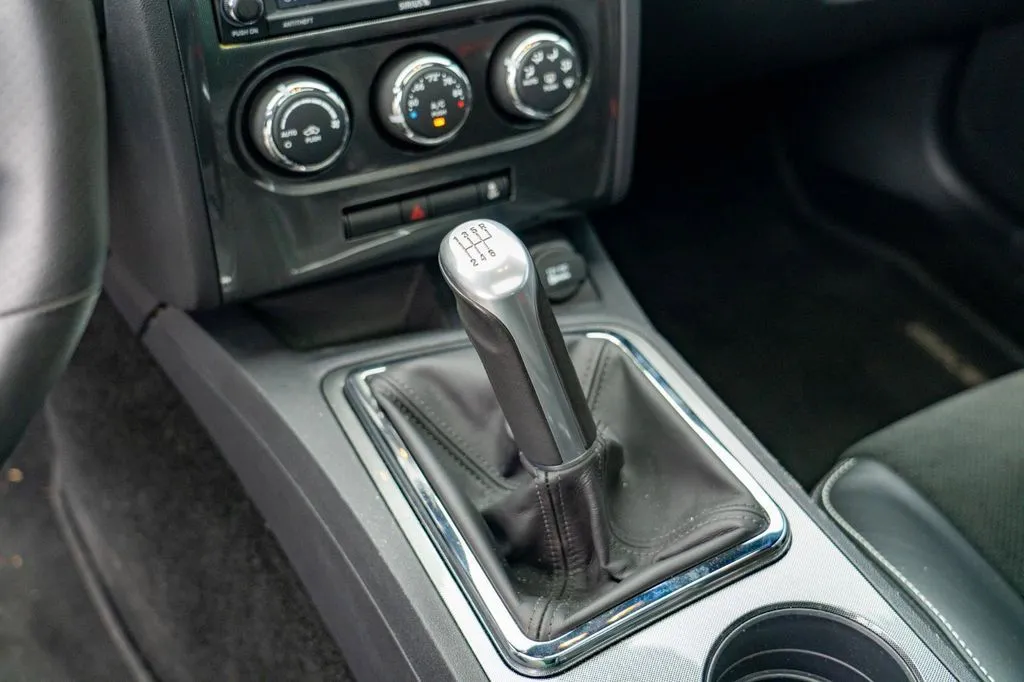 Dodge Challenger photo 24