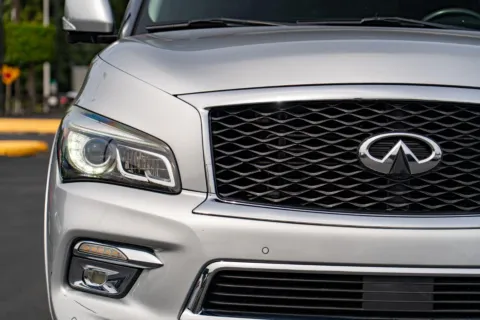 More photos of 2015 INFINITI QX80 at Maxx Autos Plus Puyallup, WA