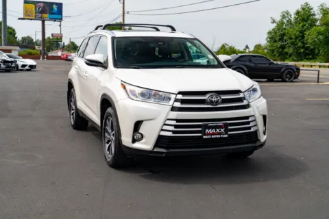 Photos of 2019 Toyota Highlander XLE for sale in Puyallup, WA at Maxx Autos Plus Puyallup