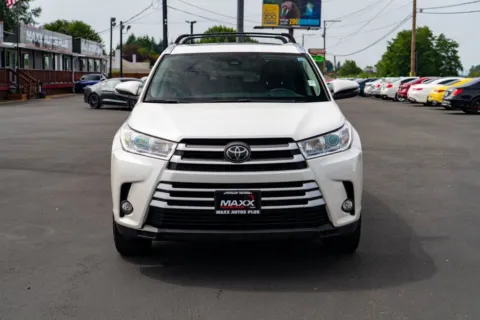 Another view of 2019 Toyota Highlander XLE for sale in Puyallup, WA at Maxx Autos Plus Puyallup