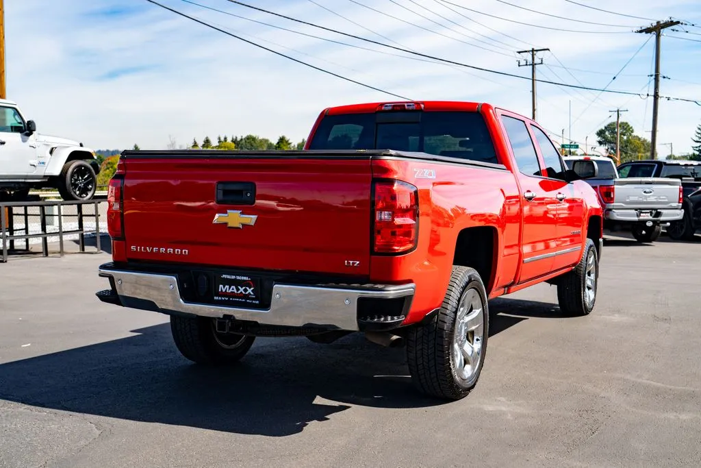 Chevrolet Silverado photo 9