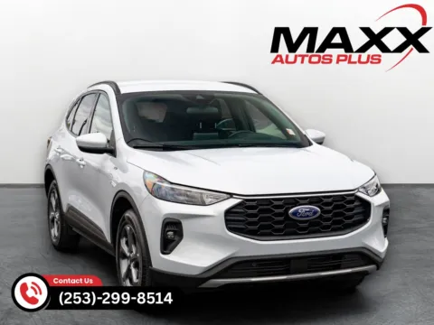 White 2025 Ford Escape ST-Line Select for sale in Puyallup, WA