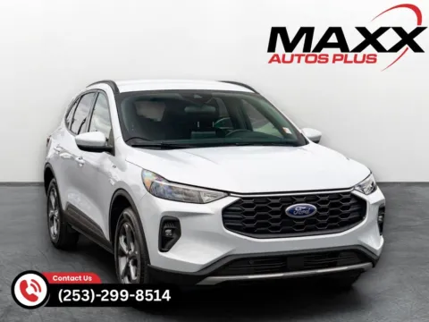 Silver 2025 Ford Escape ST-Line Select for sale in Puyallup, WA