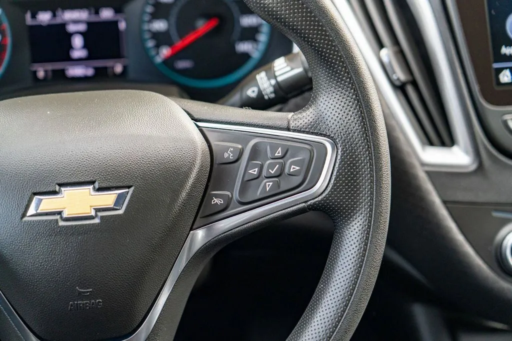 Chevrolet Malibu photo 20