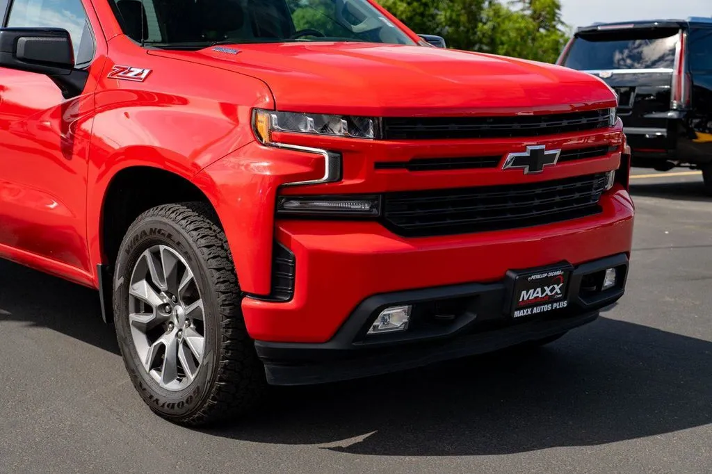 Chevrolet Silverado photo 7