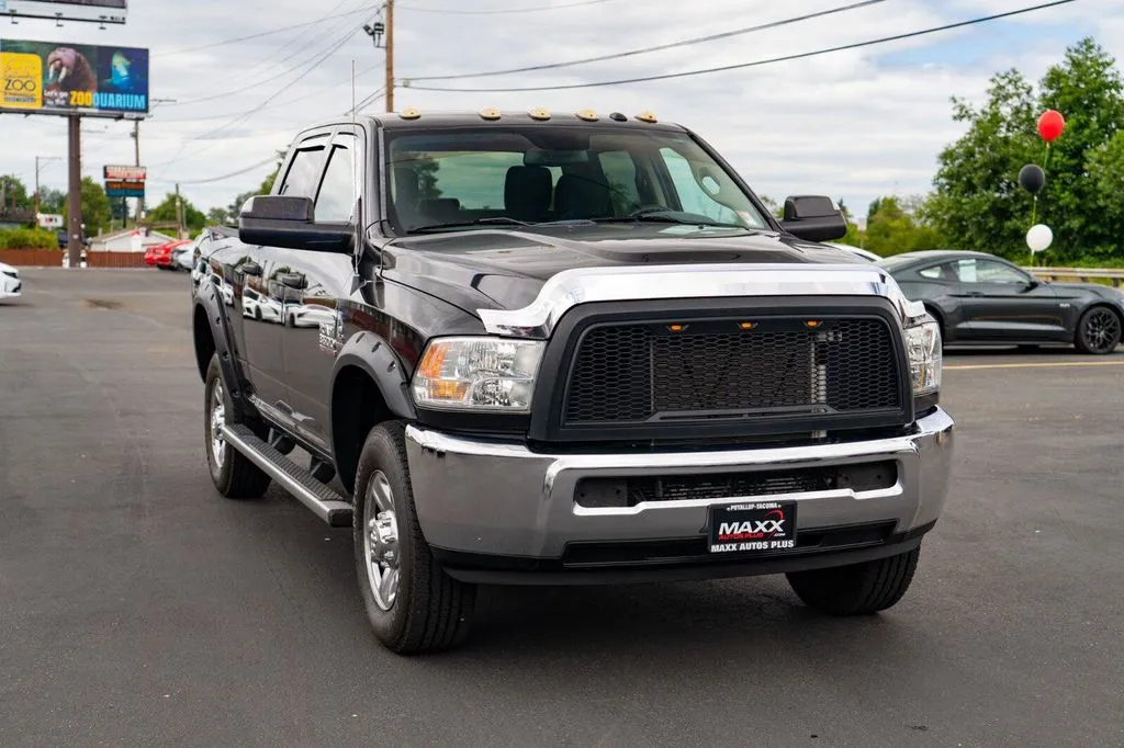 Ram 3500 photo 2