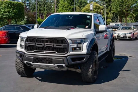 More photos of 2017 Ford F-150 Raptor at Maxx Autos Plus Puyallup, WA