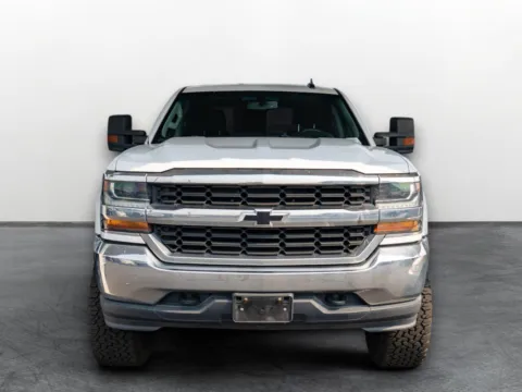 Photos of 2018 Chevrolet Silverado 1500 LT for sale in Puyallup, WA at Maxx Autos Plus Puyallup