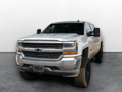 Another view of 2018 Chevrolet Silverado 1500 LT for sale in Puyallup, WA at Maxx Autos Plus Puyallup