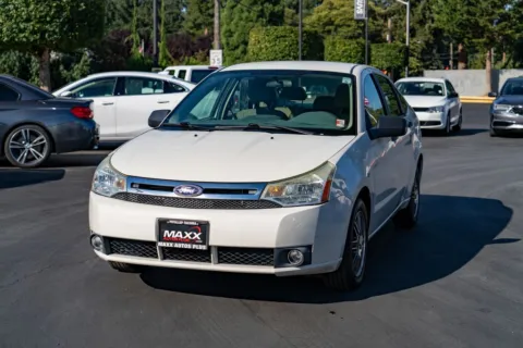 More photos of 2011 Ford Focus SE at Maxx Autos Plus Puyallup, WA